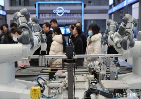 降薪 要來(lái)了 如果沒有工人,我國(guó)制造業(yè)的未來(lái)在哪里